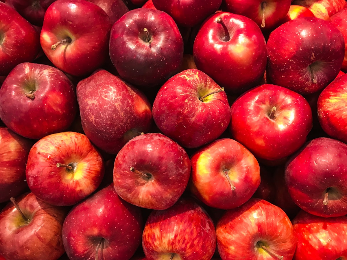 Apples for IBD nutrition education